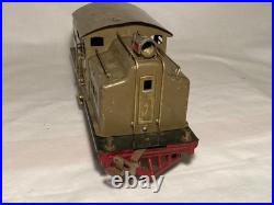 1920s Prewar Lionel 318E Electric Motor Engine with 309, 310 & 312 Train Cars