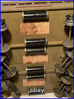 1920s Prewar Lionel 318E Electric Motor Engine with 309, 310 & 312 Train Cars