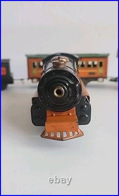 1930's Lionel Winner Lines set Engine, 1016 Tender, two 1011 Passenger Cars
