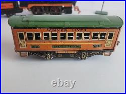 1930's Lionel Winner Lines set Engine, 1016 Tender, two 1011 Passenger Cars