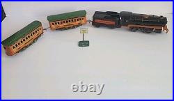 1930's Lionel Winner Lines set Engine, 1016 Tender, two 1011 Passenger Cars