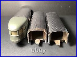 1936-41 Lionel Flying Yankee Streamliner # 616 (2) 617 and Two Vestibules