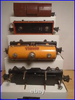 1938-42 Prewar Lionel O Gauge 224e Loco, 2224 Diecast Tender & 4 Freight Cars