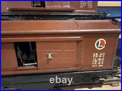 (2) Different Variations Prewar Lionel 3814 Operating Merchandise Boxcar