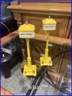 2x Lionel Prewar 57 Yellow Boulavard Lamp Post All Original Nice! Tested Ex+