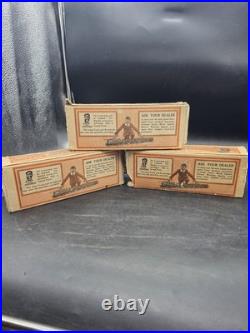 3 Lionel Pre-war O Gauge #607, #607 & #608 Pullman Passenger Cars With Boxes