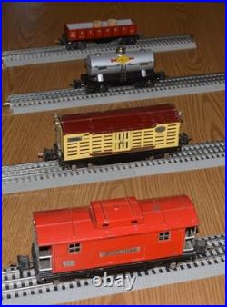 4 ORIGINAL PREWAR LIONEL 2000 Series Freight Cars 2677 2654 2813 2817 VIDEO
