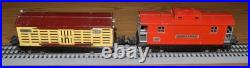 4 ORIGINAL PREWAR LIONEL 2000 Series Freight Cars 2677 2654 2813 2817 VIDEO
