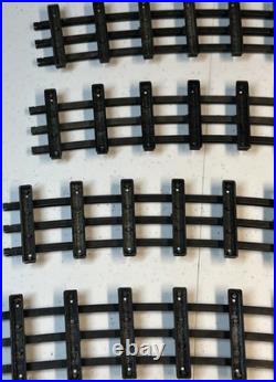 4 PIECE LIONEL 771 T-RAIL CURVE TRACK PREWAR VG Condition 4 PIECE LIONEL 771 T-RAIL CURVE TRACK PREWAR VG Condition