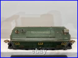 American Flyer Pre War Standard Gauge 4000 Locomotive and 2 Passenger Cars