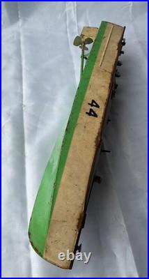 Antique Pre War Lionel Craft 44 Pressed Steel Wind Up toy Speed Motor boat