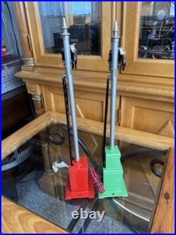 Beautiful Lionel Prewar Original No. 82N Green & No. 80N Auto Semaphores EX+ Beautiful Lionel Prewar Original No. 82N Green & No. 80N Auto Semaphores EX+