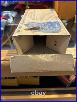 Boxed No. 54 Lamp PostLionel Prewar Trains Double Gooseneck (Rare Box!)