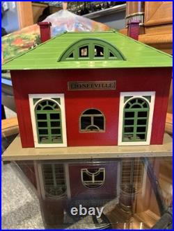 Crackle Red L/NLionel Prewar 126 Station! Gorgeous Original