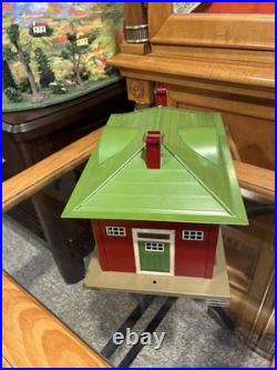 Crackle Red L/NLionel Prewar 126 Station! Gorgeous Original