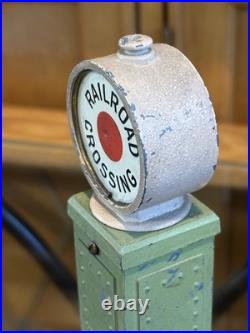 EARLY Lionel Prewar 87 Blinking Crossing DRKGRN/STEPHEN GIRARD GRN/BONE