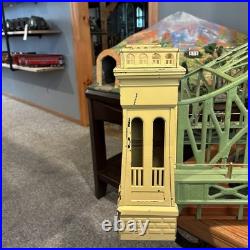Early ColorsLionel Prewar Hell Gate 300 Bridge (Very Good + Condition)
