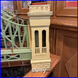 Early ColorsLionel Prewar Hell Gate 300 Bridge (Very Good + Condition)