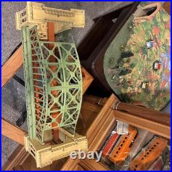 Early ColorsLionel Prewar Hell Gate 300 Bridge (Very Good + Condition)