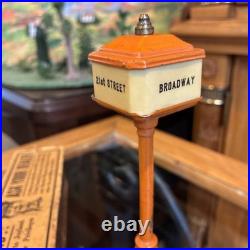 HTF 4 Way BoxedLionel Prewar Orange No. 57 Lamp Post! 5TH/21/Broad/42nd