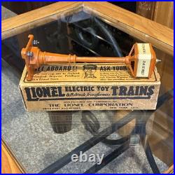 HTF 4 Way BoxedLionel Prewar Orange No. 57 Lamp Post! 5TH/21/Broad/42nd
