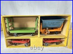 High-Grade Lionel Original Prewar BOXED #163 Freight Station Set