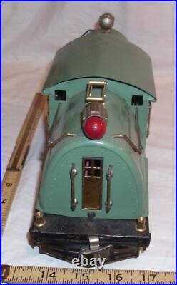 LIONEL NO. 10E ELEC. LOCOMOTIVE ENGINE 0-4-0 STANDARD GAUGE PRE WAR GREEN 1930s LIONEL NO. 10E ELEC. LOCOMOTIVE ENGINE 0-4-0 STANDARD GAUGE PRE WAR GREEN 1930s