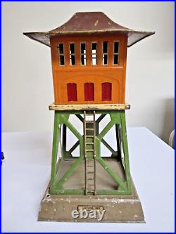 LIONEL No. 438 ILLUMINATED SIGNAL TOWER PREWAR