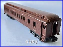 LIONEL PREWAR VERY SCARCE 2624 MANHATTAN With TWO 2623 IRVINGTON PULLMAN CARS