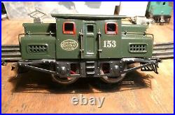 LIONEL Prewar 153 Engine Green, runs foreword &Rev. Antique, see Video Running