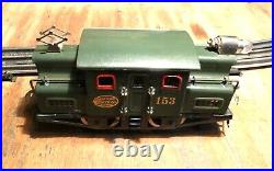 LIONEL Prewar 153 Engine Green, runs foreword &Rev. Antique, see Video Running