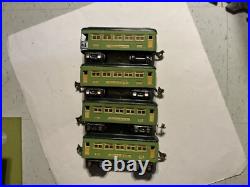 LIONEL Prewar O Gauge 4 2 tone green ILLUMINATED PASS CAR 3-607 & 1 608