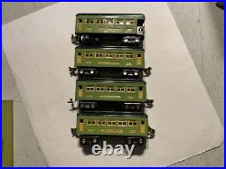 LIONEL Prewar O Gauge 4 2 tone green ILLUMINATED PASS CAR 3-607 & 1 608