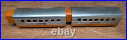 LOT of 2 Lionel Junior STREAMLINE Coach Passenger Cars MARKED LIONEL PRE-WAR