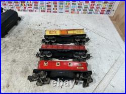 Lionel 1089W Prewar Metal Set 1666 and 3 freight Car