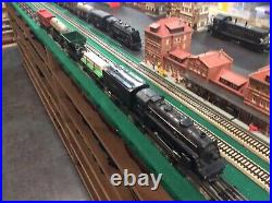 Lionel 1684 Prewar Metal Set and 4 Freight Car