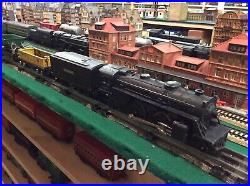 Lionel 1684 Prewar Metal Set and 4 Freight Car