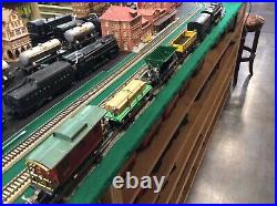 Lionel 1684 Prewar Metal Set and 4 Freight Car