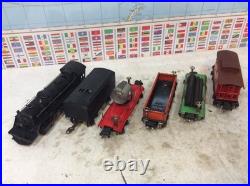 Lionel 204 Prewar Metal Set and 4 Freight Car