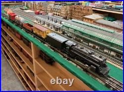 Lionel 204 Prewar Metal Set and 4 Freight Car
