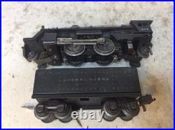 Lionel 204 Prewar Metal Set and 4 Freight Car