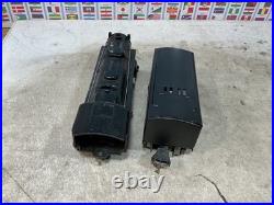 Lionel 204 Prewar Metal Set and 4 Freight Car