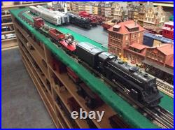 Lionel 204 Prewar Metal Set and 4 Freight Car