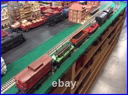 Lionel 204 Prewar Metal Set and 4 Freight Car