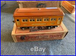 Lionel 242E Pre-War Boxed Set 259E Locomotive, 257T Tender, 603&604 Orange