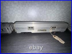 Lionel #2530 Lionel Lines Railway Express Agency Baggage Car Post War