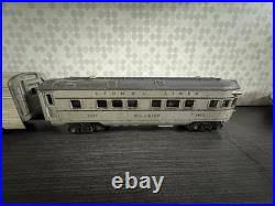 Lionel #2530 Lionel Lines Railway Express Agency Baggage Car Post War