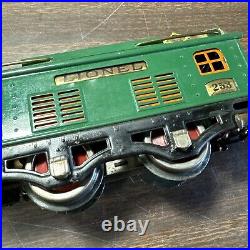 Lionel 253 Vintage O Prewar Green Tinplate Electric Locomotive Read