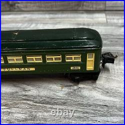 Lionel 2640 2641 Prewar O Gauge Green Passenger Cars Original Boxes (damaged)