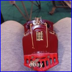 Lionel 33 Standard gauge prewar locomotive Square body Maroon